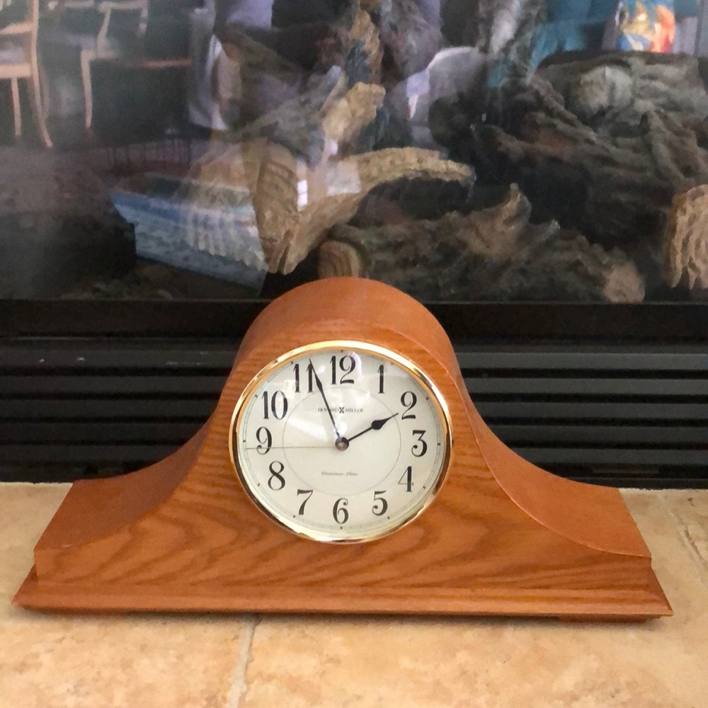 HOWARD MILLER DOMED MANTLE CLOCK